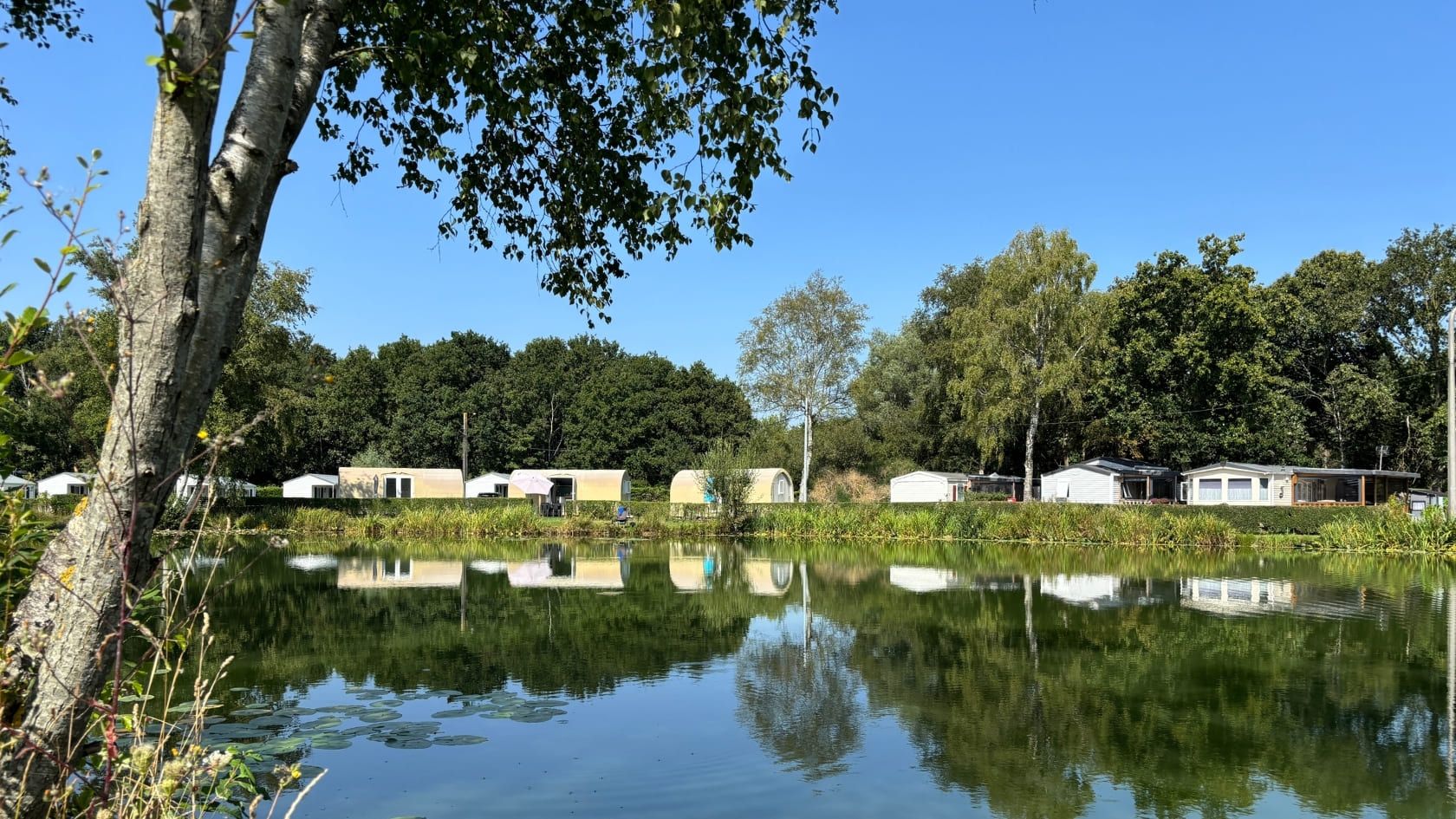 Hébergement avec étang de pêche Saint-Omer 