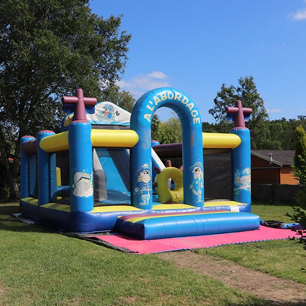 Aire de jeux enfants